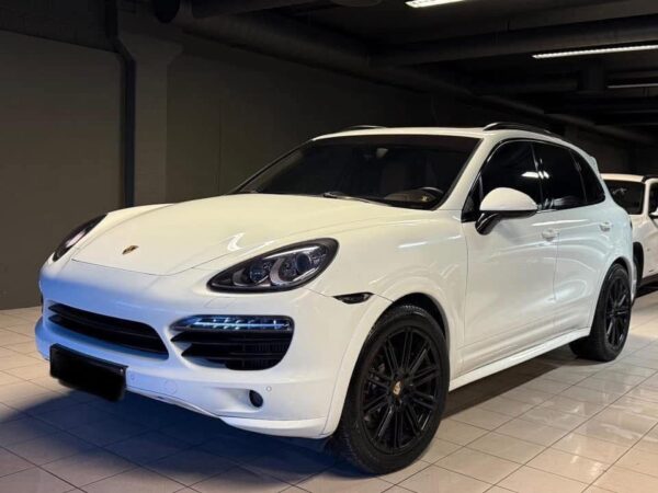 Porsche Cayenne 3.0D Sportdesign